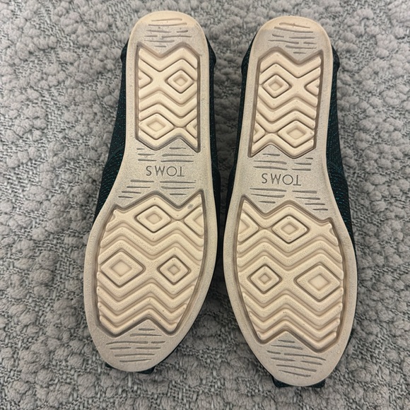 NWOT Metallic Green Toms - Picture 4 of 4